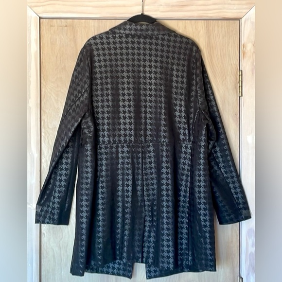 Torrid Studio Luxe Ponte Blazer Jacket 2X (18/20) Black Houndstooth NWT - Picture 5 of 10